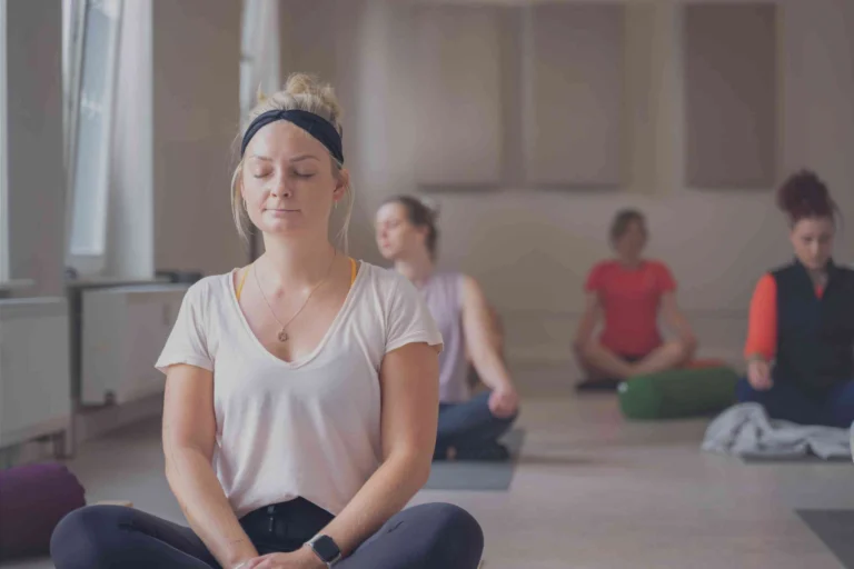 What to Expect During Your First Meditation Session: A Beginner’s Guide