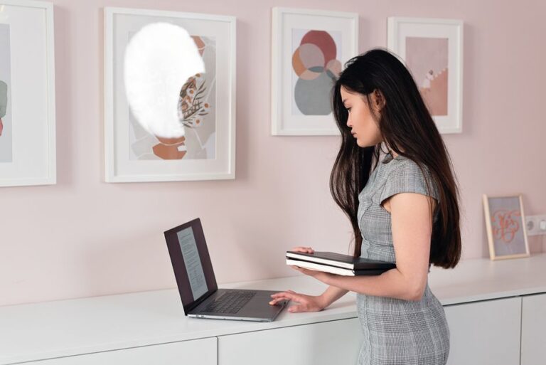 Small Spaces, Big Impact: Compact Standing Desks for Home Offices