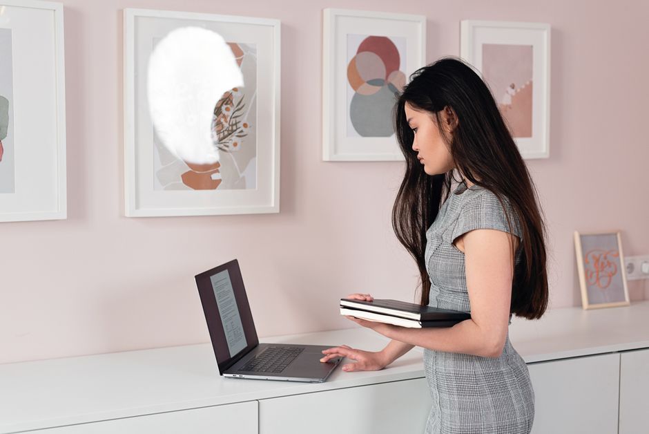 Best Standing Desks for Remote Work: Creating Your Ideal Home Office