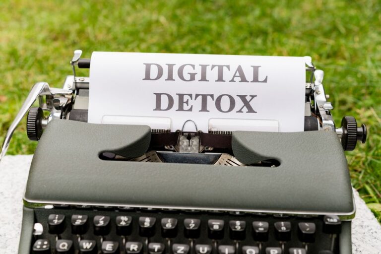 Digital Detox for Kids: Encouraging Healthy Tech Habits Early
